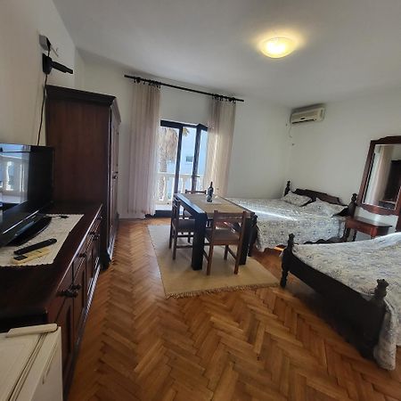 מלג'ין Studio Apartman Sa Pogledom Na More מראה חיצוני תמונה
