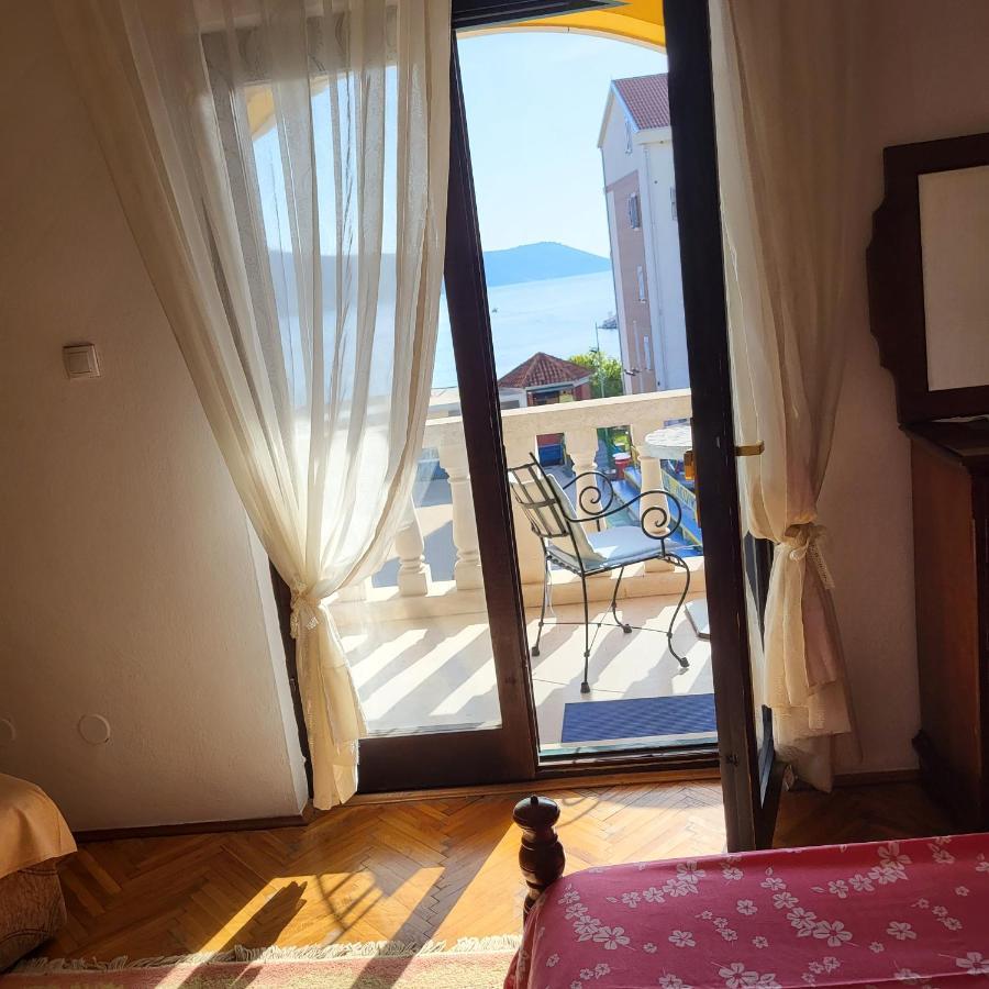 מלג'ין Studio Apartman Sa Pogledom Na More מראה חיצוני תמונה